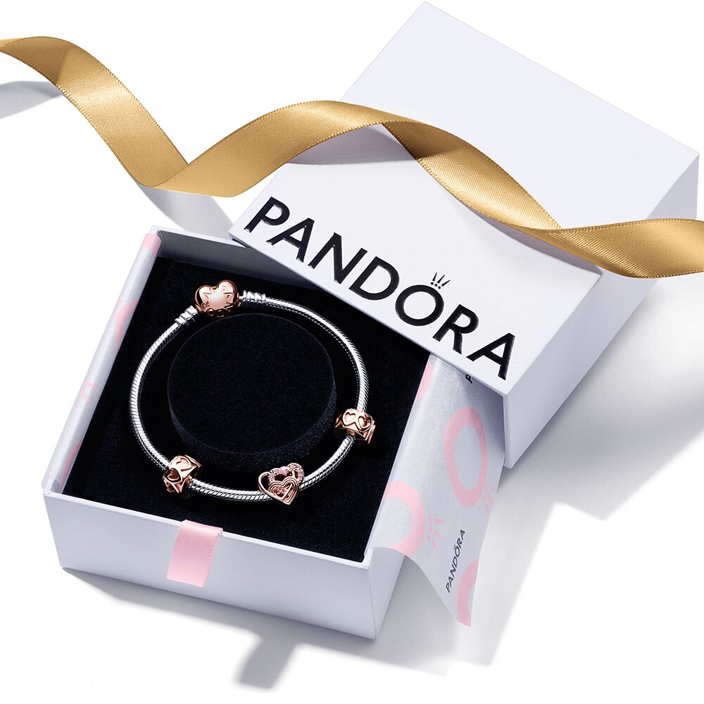 Intertwined Love Hearts Bracelet Gift Set – Reichman Jewelers