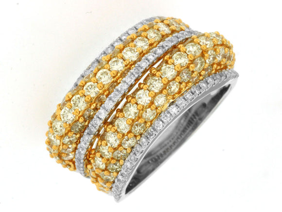 YELLOW DIAMOND & DIAMOND RING (WC7029Y)