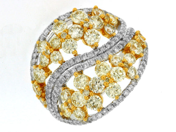 YELLOW DIAMOND & DIAMOND RING (WC7048Y)